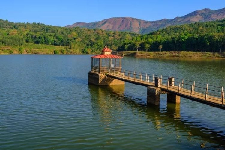 Hirekolale Lake Chikkamaglur